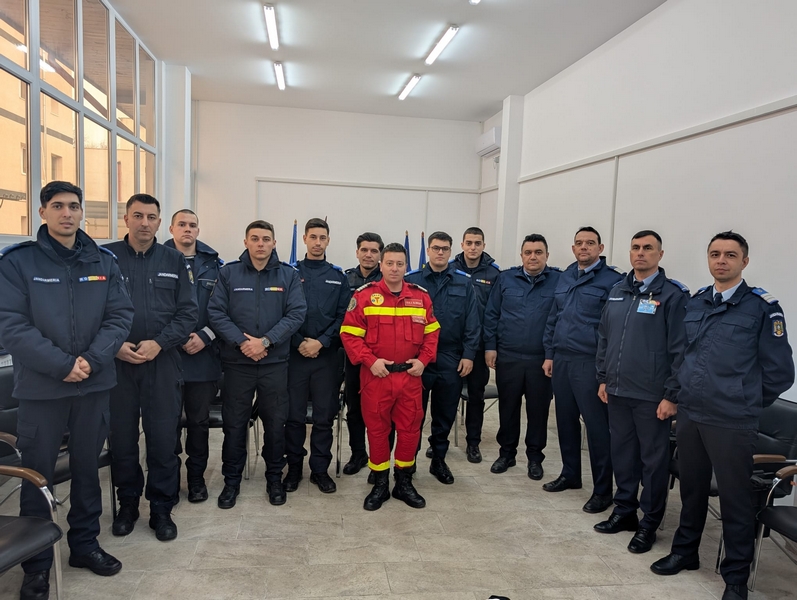 Jandarmii din Ialomița învață să ofere primul ajutor victimelor situațiilor de urgență